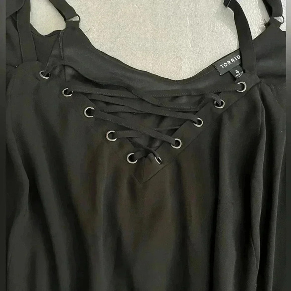 [4/4XL]Torrid  Black Cold Shoulder Chiffon Babydoll Dress - Picture 7 of 7